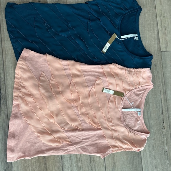 Elegant Blue and Pink Layered Tops - Picture 4 of 7